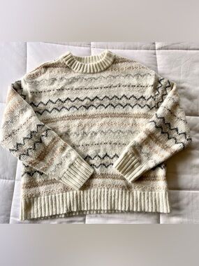 American Eagle sweater